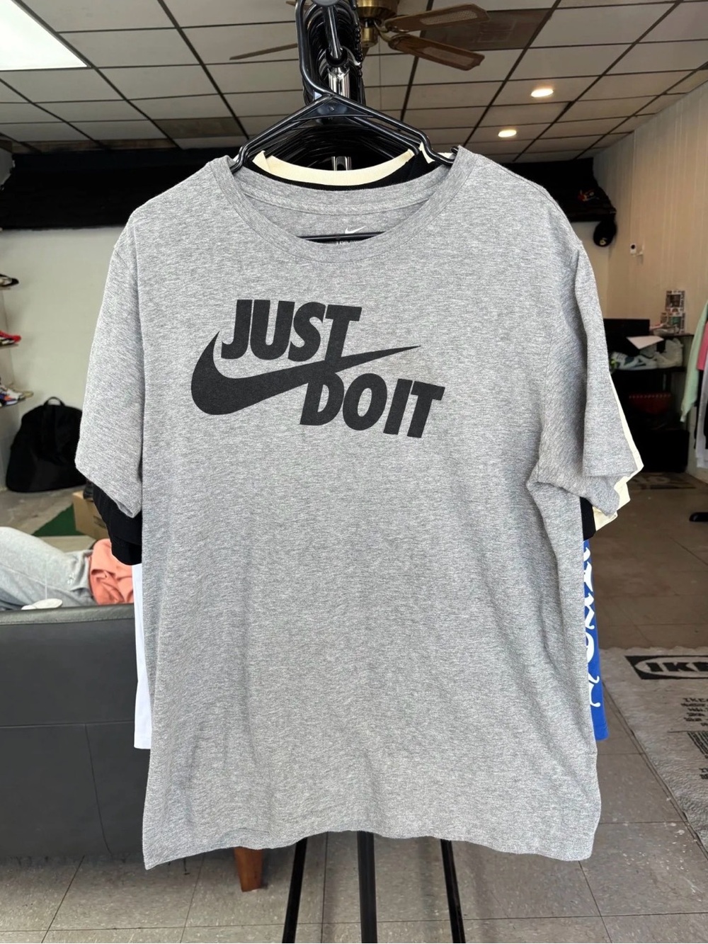 NIKE GREY TEE JUST DO IT SIZE LAGRE